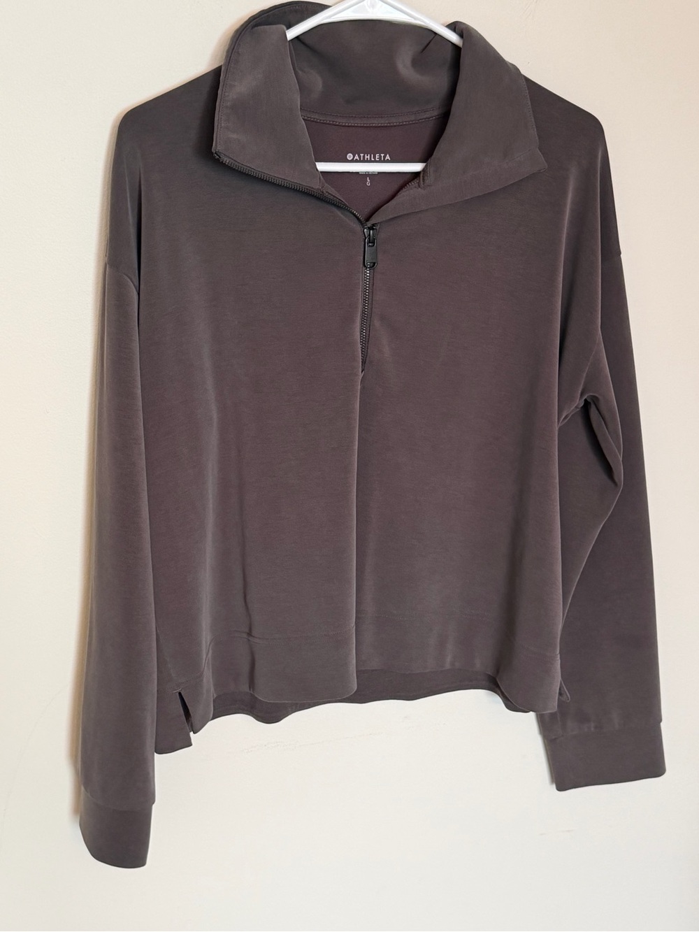 329. Athleta Seasoft Quarter Zip in Brown size Large